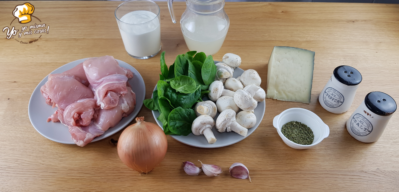 Pollo con espinacas y champiñones en salsa cremosa 