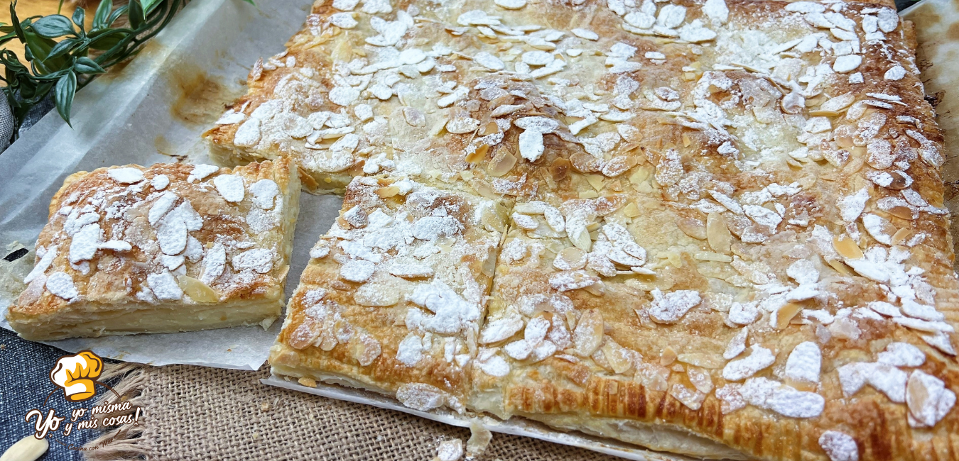 torta de hojaldre con almendras y crema