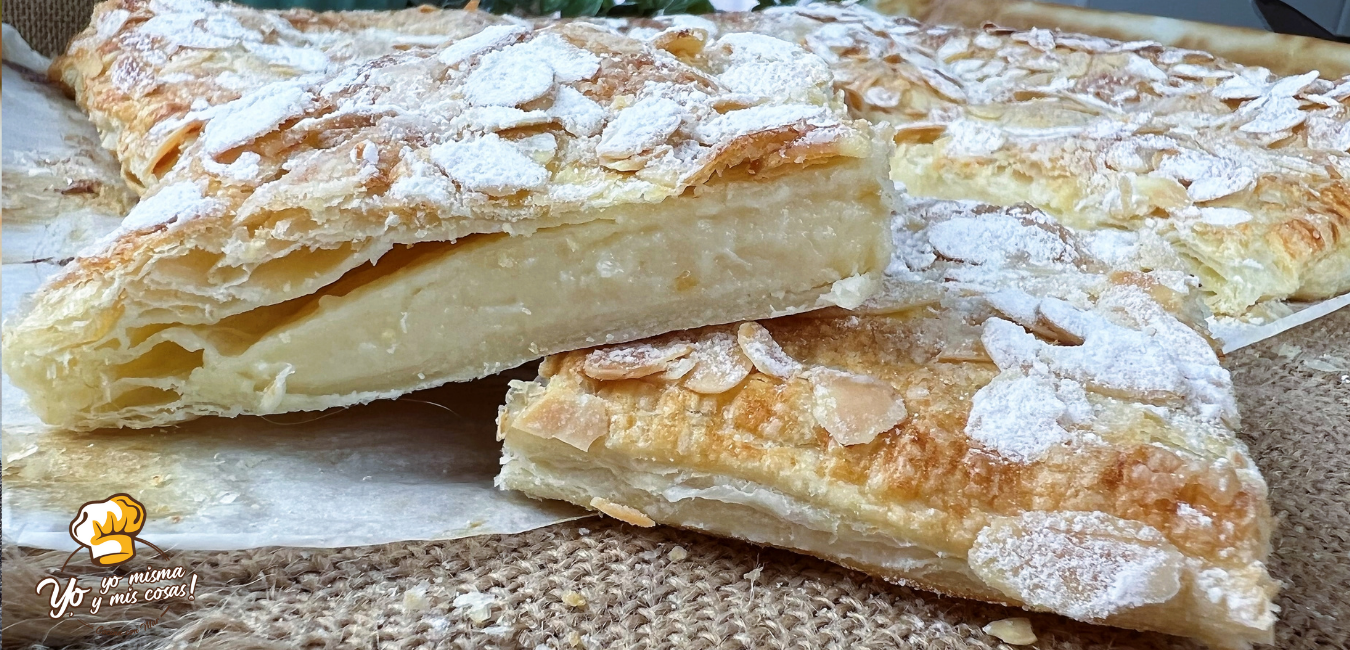 torta de hojaldre con almendras y crema